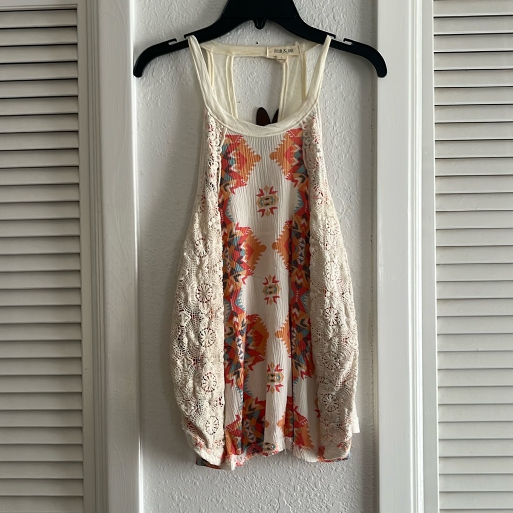 Taylor & Sage Aztec Tanktop Size L